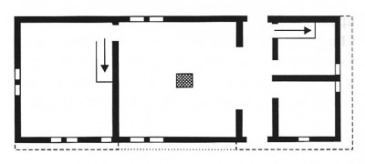 Figure 1: Plan of Bayleaf illustrating the asymmetrical nature of early open hall houses, with the ‘upper’ solar to the left, open hall in the middle and ‘lower’ service area to the right. According to Johnson the open hall carried meaning at three levels. “At the physical level, it directly moulded circulation patterns within the house around its centrality. At the level of formal symbolic code, it acted as an explicit structuring of space along socially hierarchical, patriarchal lines. At the level of spatial text, it signified several different things: it asserted comimmality and community, but also denoted inequality and segregation at the same time” (Johnson 1993a, 59; 2010, 67; Harris 1993, 66).